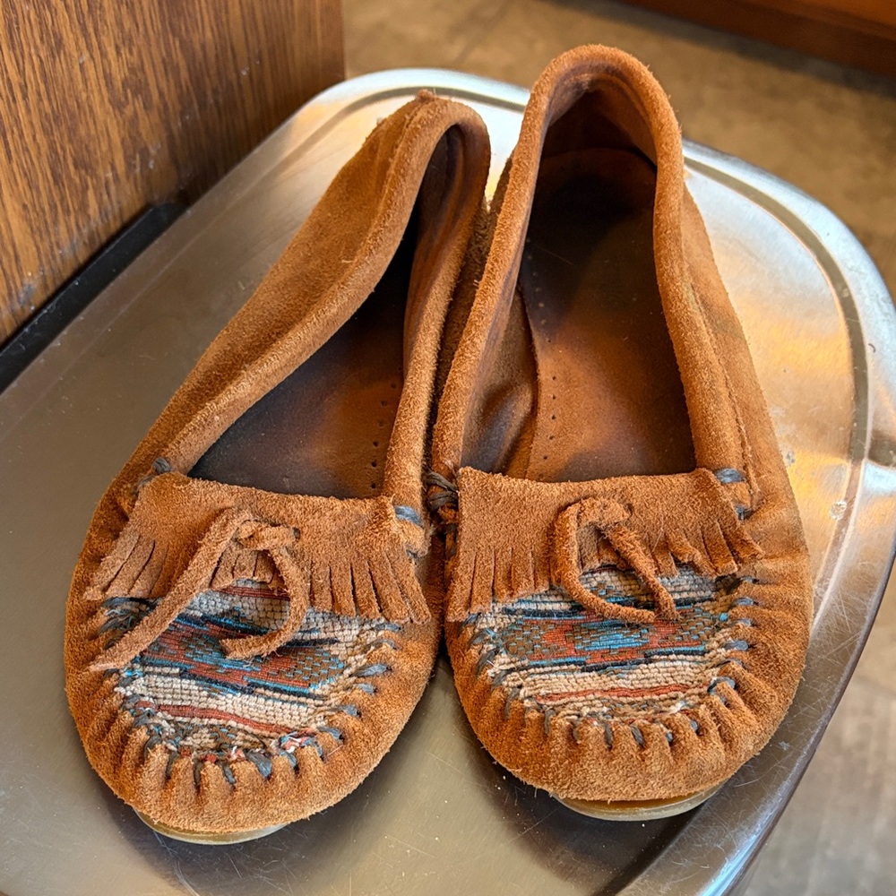 Minnetonka Brown Suede Moccasins with Textured Sole